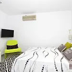 Apartment Shiny *