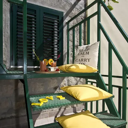 Apartman Shiny