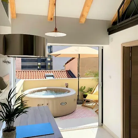 Shiny Apartment